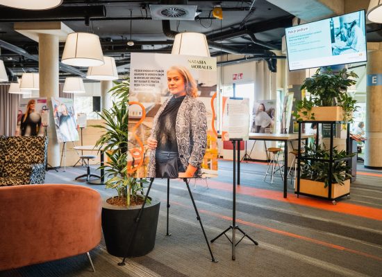 Expositie Chicks and the City bibliotheek Rotterdam - ©Wilke Geurds-7